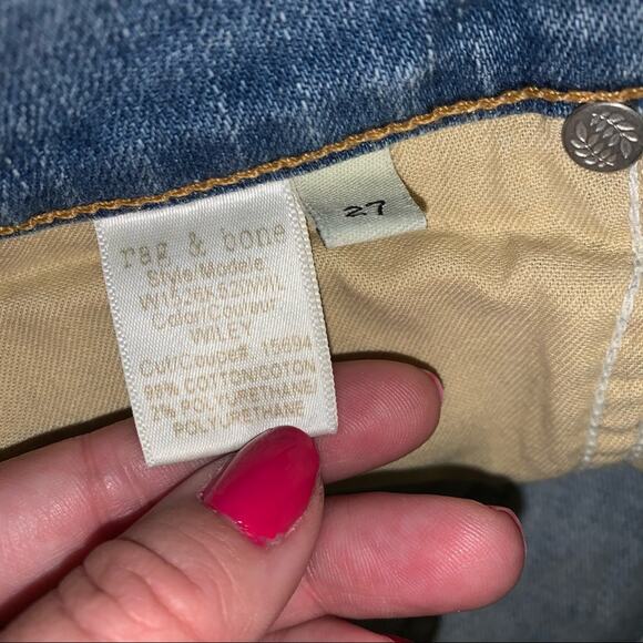 rag & bone Capri Step Frayed Hem Light Wash Skinny Jeans Wiley Size: 27 - Picture 13 of 16